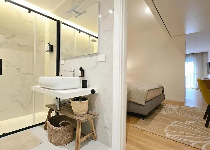Boutique Loft By Colosseum Ac Apartment