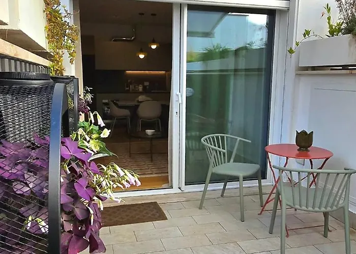 Boutique Loft By Colosseum Ac Apartment *